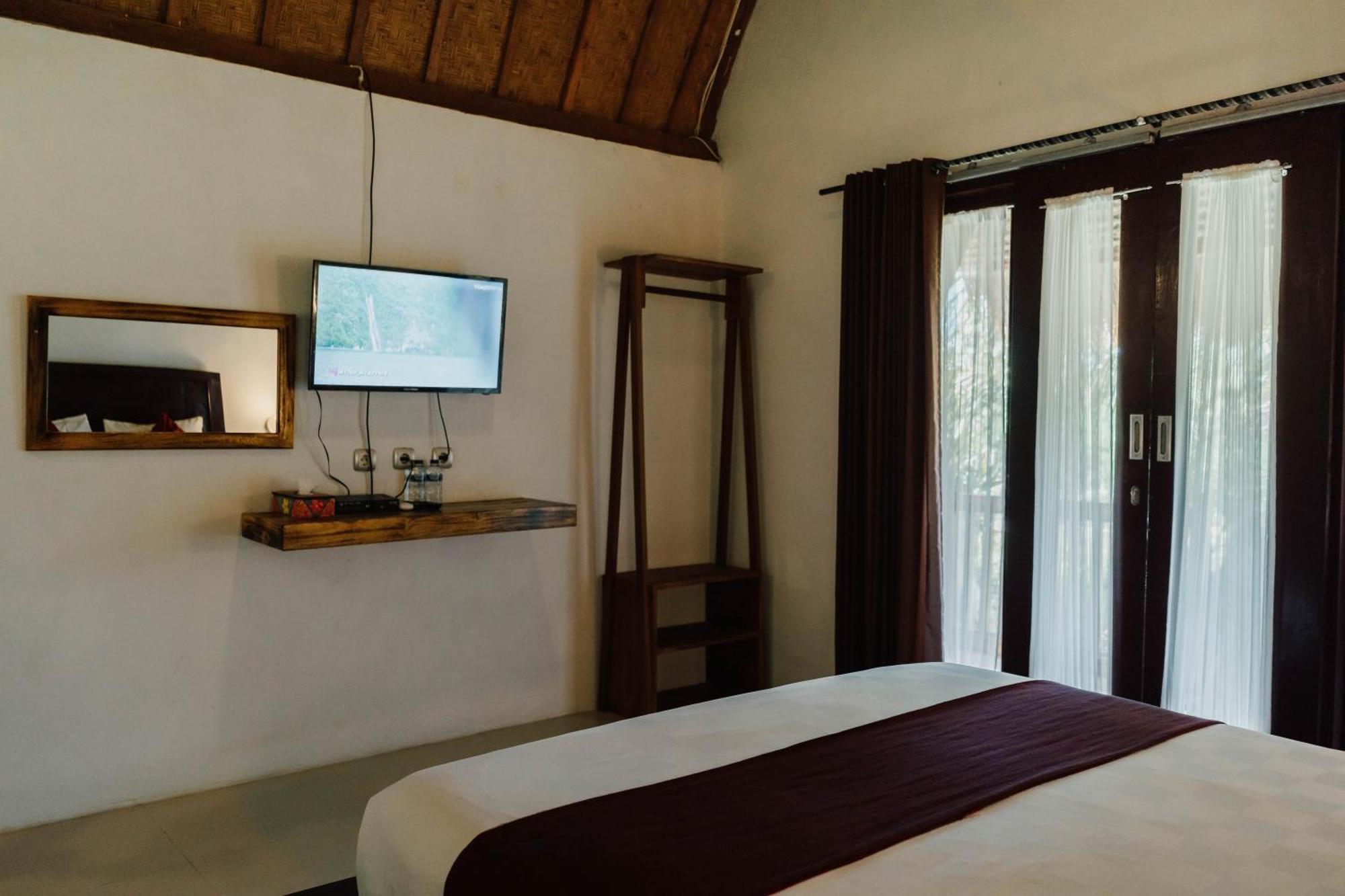 Temeling Jungle Inn Batumadeg Luaran gambar